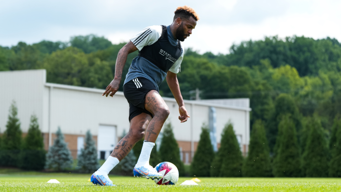 Zamalek welcome Aaron Boupendza despite Romania links